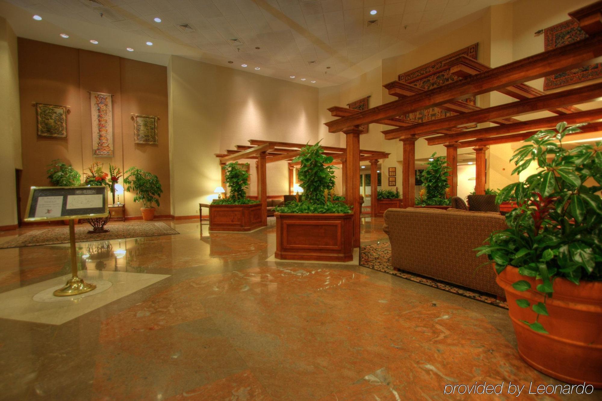 Red Lion Hotel Cromwell Interno foto